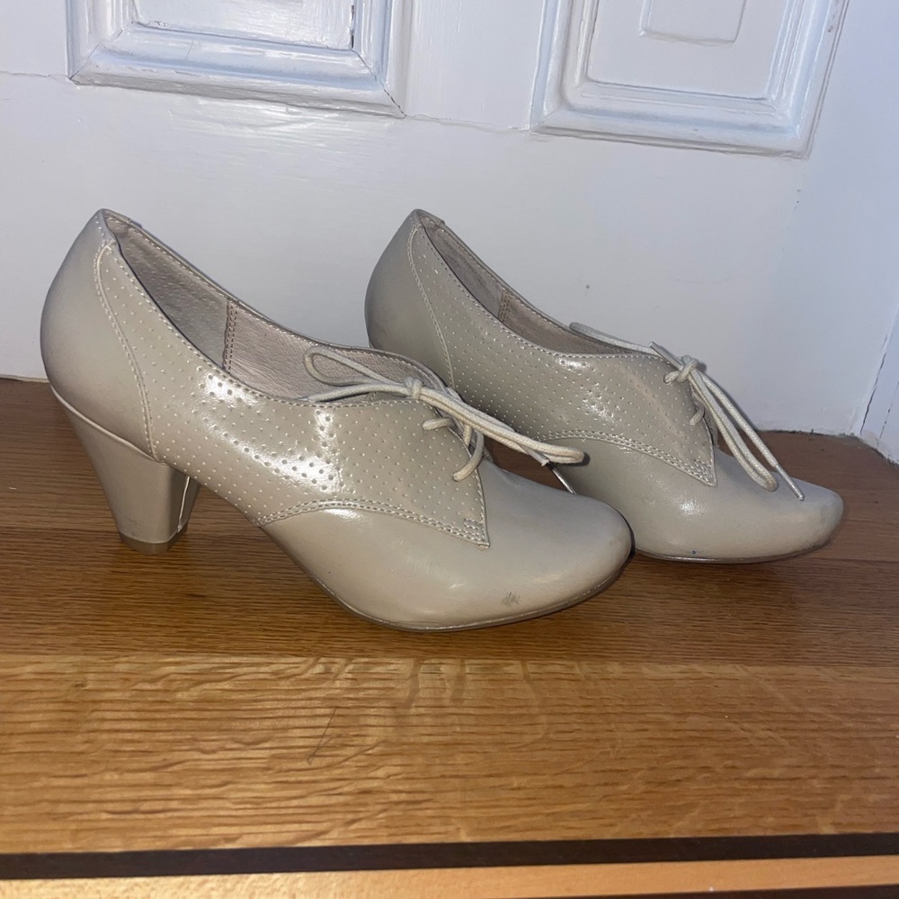 Chelsea Crew vintage heels
